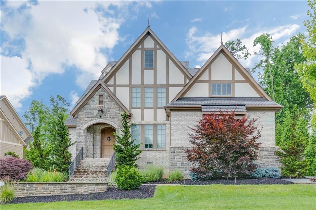 9) $1,400,000